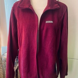 Columbia Women's Burgundy Fleece Jacket